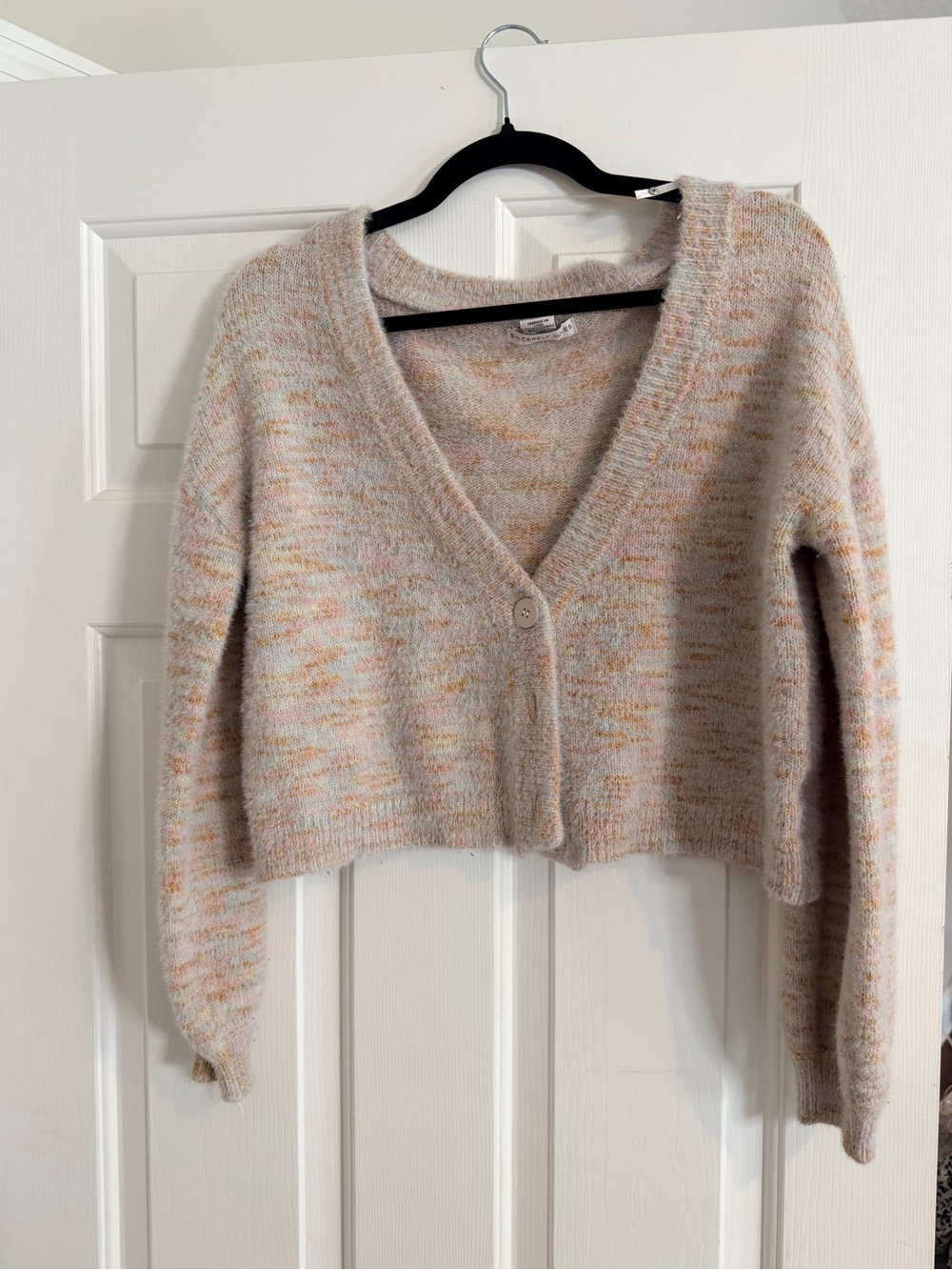 Sincerely Jules Cropped V-Neck Cardigan - Cream with Peach Flecks